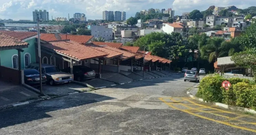 LINDA CASA EM CONDOMÍNIO NO JD. SANTO ANTÔNIO - OSASCO
