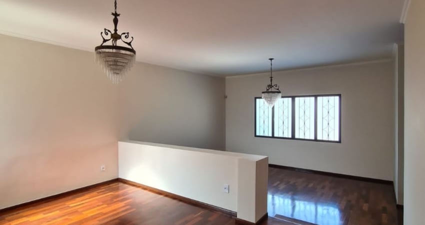 Casa com 3 quartos à venda no Madureira, Bauru 