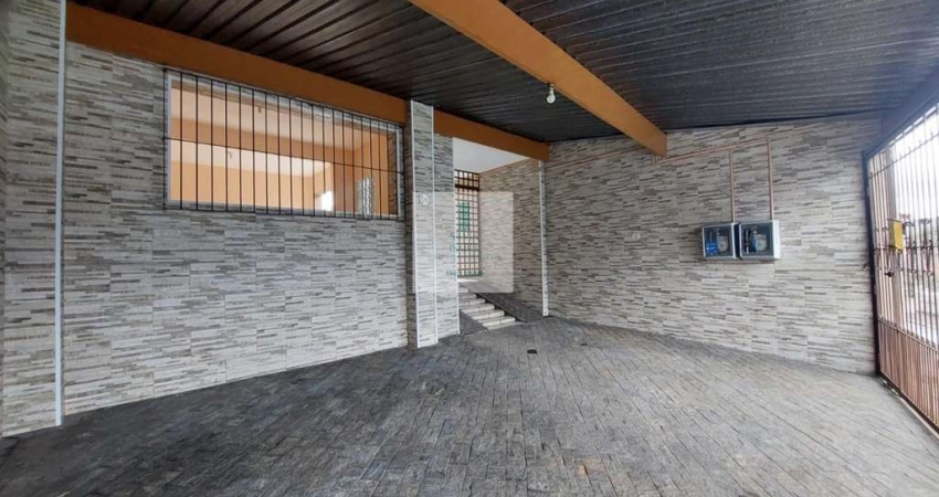 Casa para Venda em Mogi das Cruzes, Jardim Universo, 3 dormitórios, 1 suíte, 4 banheiros, 2 vagas