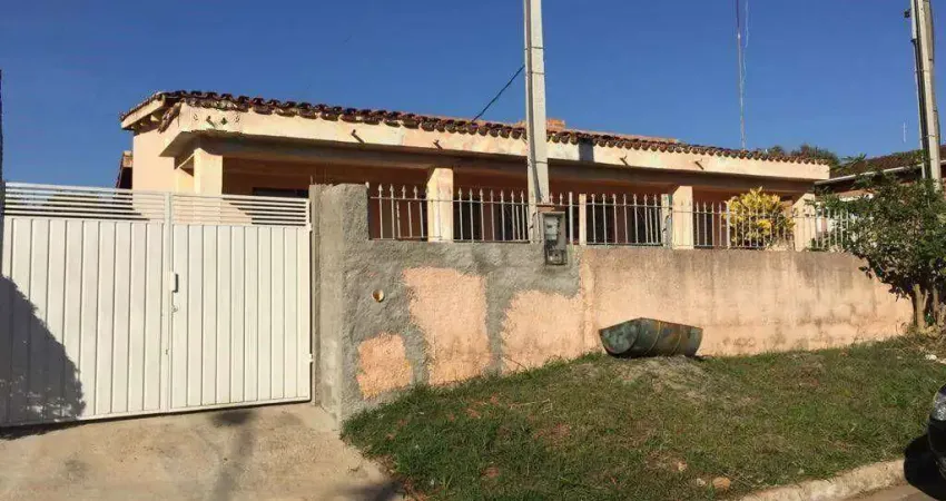 Casa com 2 dormitórios à venda, no bairro Jardim dos Pinheiros - Atibaia/SP - CA0262