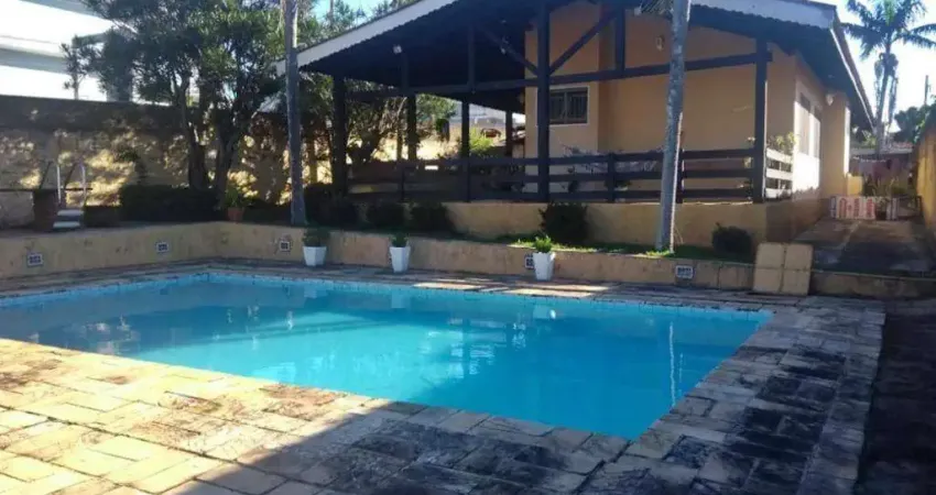Casa com 3 dormitórios à venda de 337 m² na Vila Giglio em Atibaia/SP - CA3898