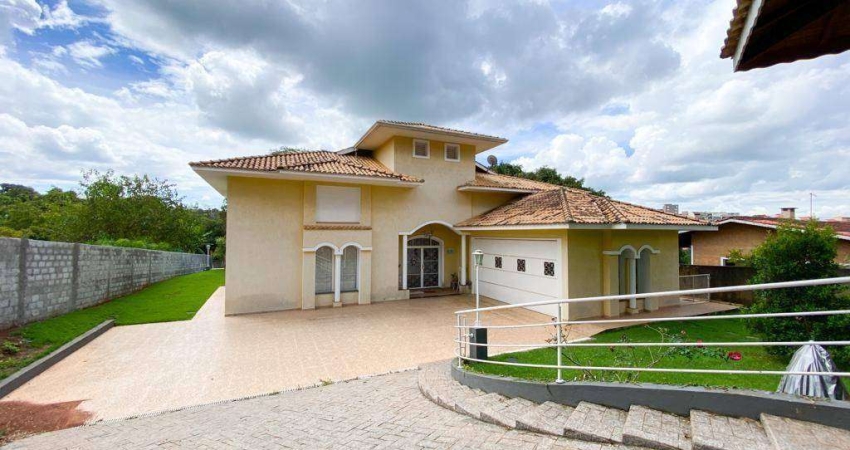 Casa com 3 dormitórios, sendo 01 suíte  à venda, no bairro  Jardim Estância Brasil - Atibaia/SP - CA4392