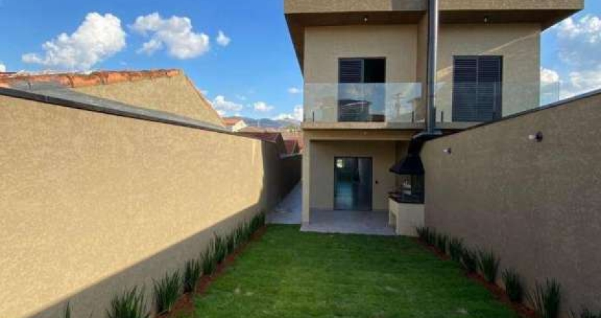 Casa com 3 dormitórios à venda, no Alvinópolis em Atibaia/SP - CA4711