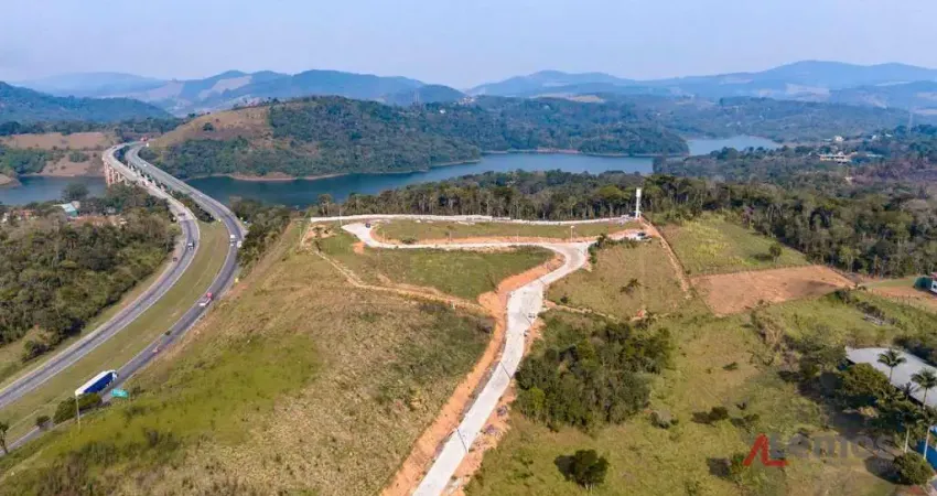 Terrenos à venda, à partir de 300 m² no Reserva Vista Linda em Nazaré Paulista - TE2139