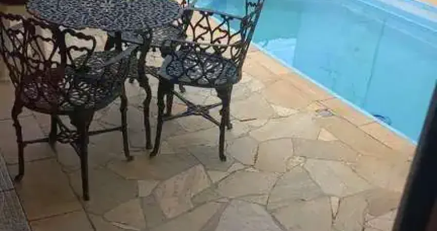 Casa com 4 dormitórios à venda, no Atibaia Jardim - Atibaia/SP - CA5479