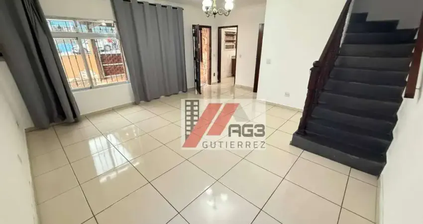 Sobrado com 3 dormitórios e 2 vagas cobertas no bairro do limão