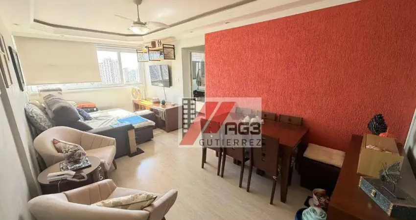 Apartamento de 2 dormitório em andar alto com uma vaga de garagem fixa e despensa no Jardim São Paulo