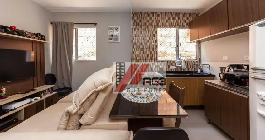 Casa em condomínio fechado com 2 dormitórios, sala, cozinha, banheiro e vaga na Freguesia do Ó