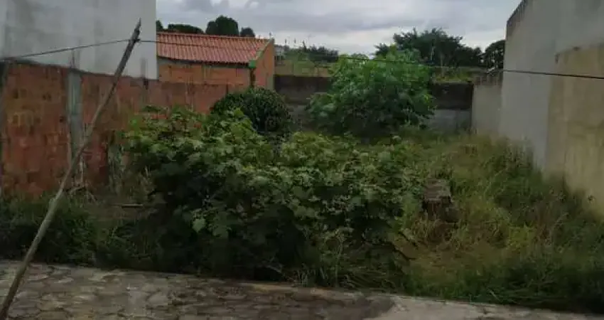 Terreno à venda no Parque Turf Club, Campos dos Goytacazes 