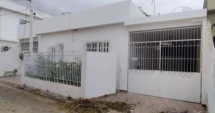 Casa com 2 quartos à venda no Parque Jóquei Club, Campos dos Goytacazes 