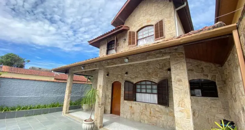 Casa com 4 quartos à venda no Centro, Ubatuba 