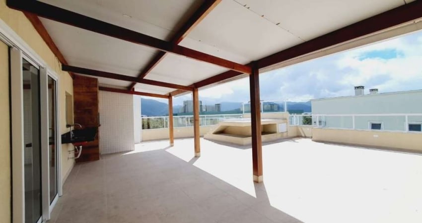 Cobertura penthouse em condomínio alto padrão, 206m², 3 suítes, terraço gourmet com jacuzzi vista mar, no Parque Vivamar