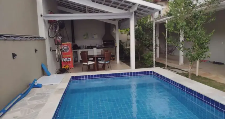 Casa com 4 quartos à venda na Praia da Cocanha, Caraguatatuba 