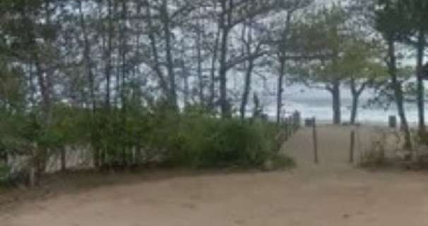 Terreno à venda na Praia do Itamambuca, Ubatuba 
