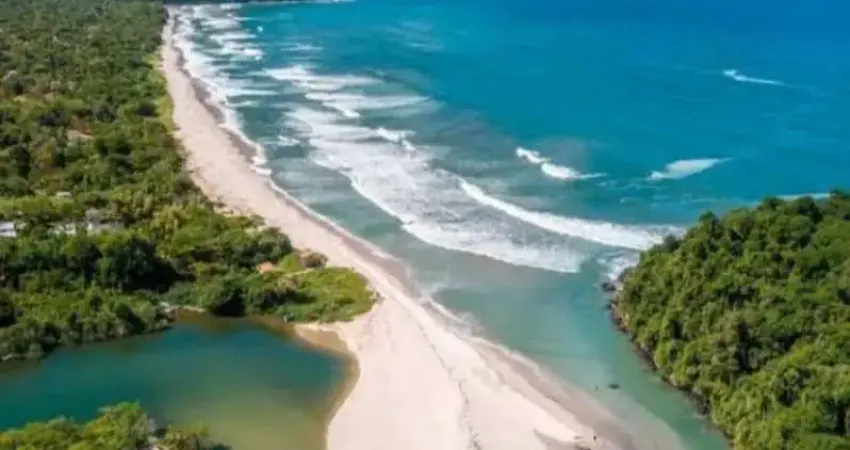 Terreno à venda na Praia do Itamambuca, Ubatuba 