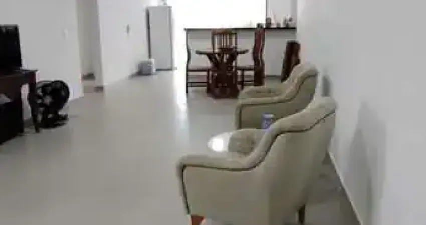 Apartamento com 03 dormitórios, sendo 01 suíte, próximo ao shopping e aeroporto