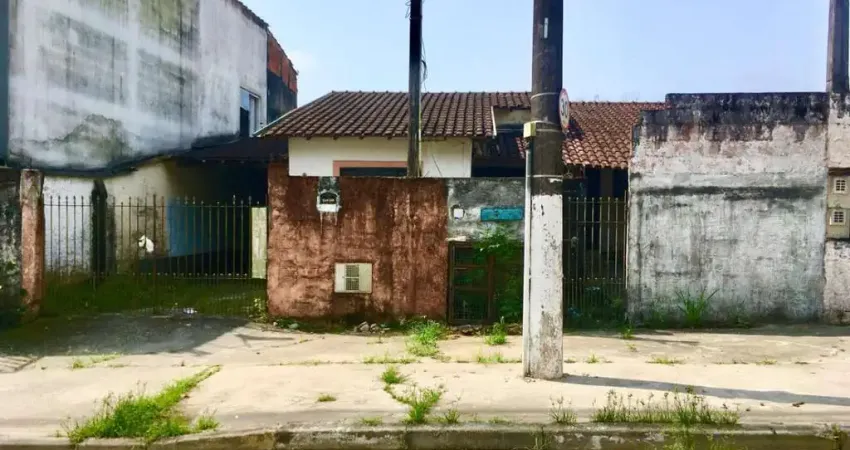 3 CASAS NO MESMO TERRENO PARA REFORMA E RENDA DE LOCAÇÃO.