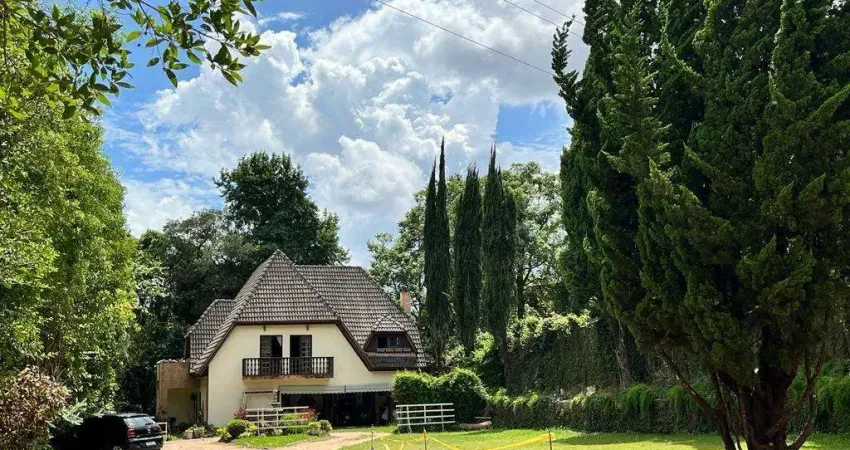 Casa com 4 dormitórios à venda, 680 m² por R$ 1.980.000,00 - Taboão - Curitiba/PR