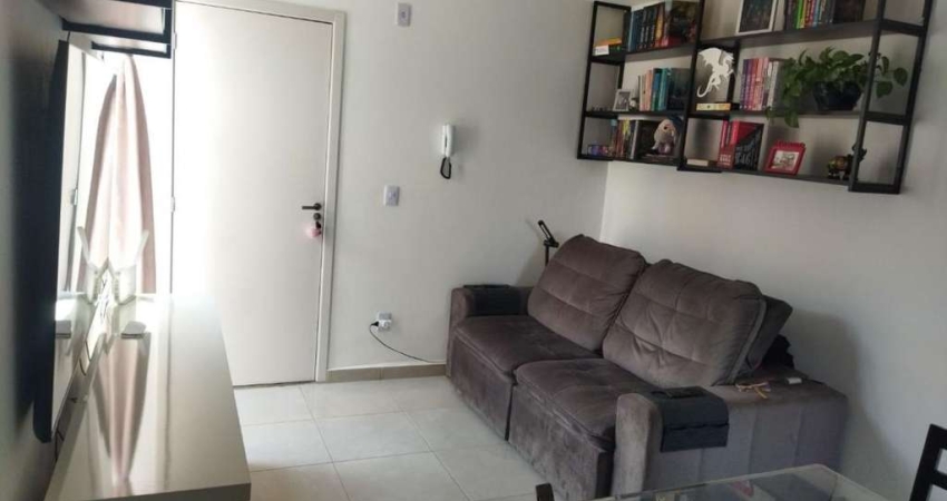 Apartamento com 2 dormitórios à venda, 41 m² por R$ 200.000,00 - Tanguá - Almirante Tamandaré/PR