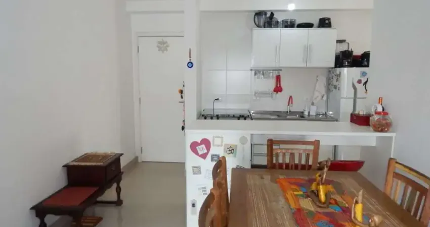 Apartamento com 3 dormitórios para alugar, 63 m² por R$ 2.546,00/mês - Cidade Industrial - Curitiba/PR