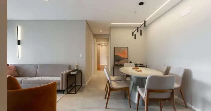 Apartamento de alto padrão com vista panorâmica no Cabral – 2 dormitórios, 2 vagas e lazer completo