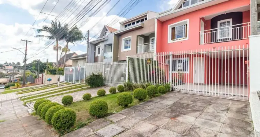 Sobrado com 3 dormitórios à venda, 146 m² por R$ 680.000,00 - Xaxim - Curitiba/PR