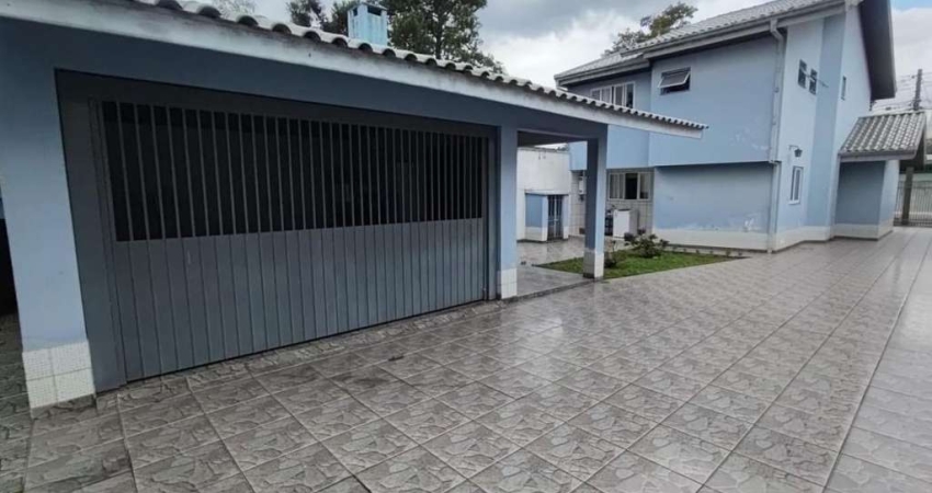 Sobrado espaçoso no boqueirão – 169m² em terreno de 357m²— ambiente acolhedor para convívio familiar