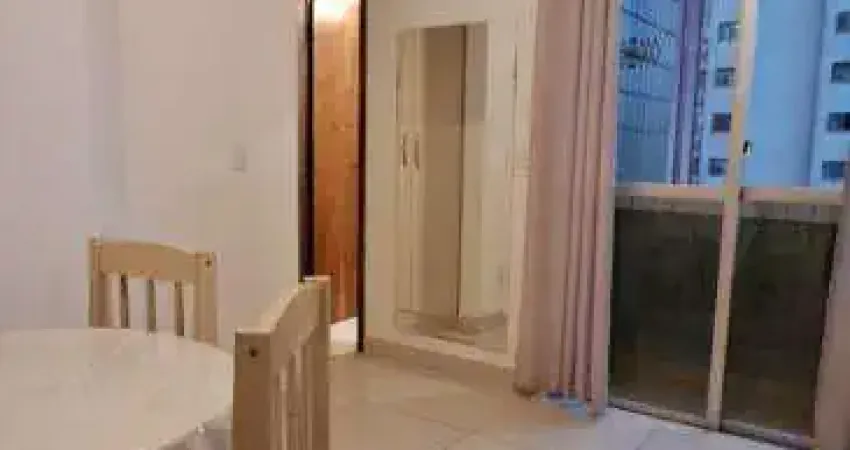 Apartamento para Locação em Curitiba, Centro, 1 dormitório, 1 banheiro, 1 vaga