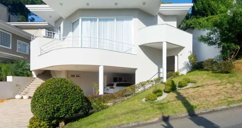 Casa em condominio fechado com 501 m² à venda em Curitiba - PR