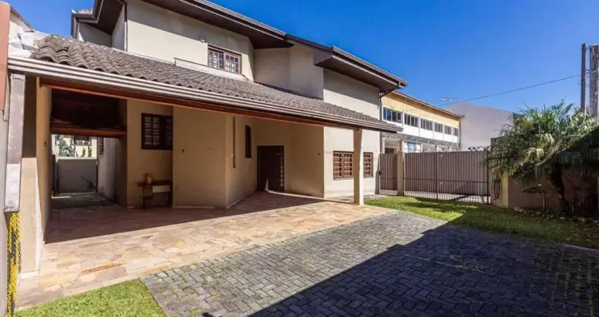 Casa exclusiva no guabirotuba – espaço, estilo e bem-estar para sua família