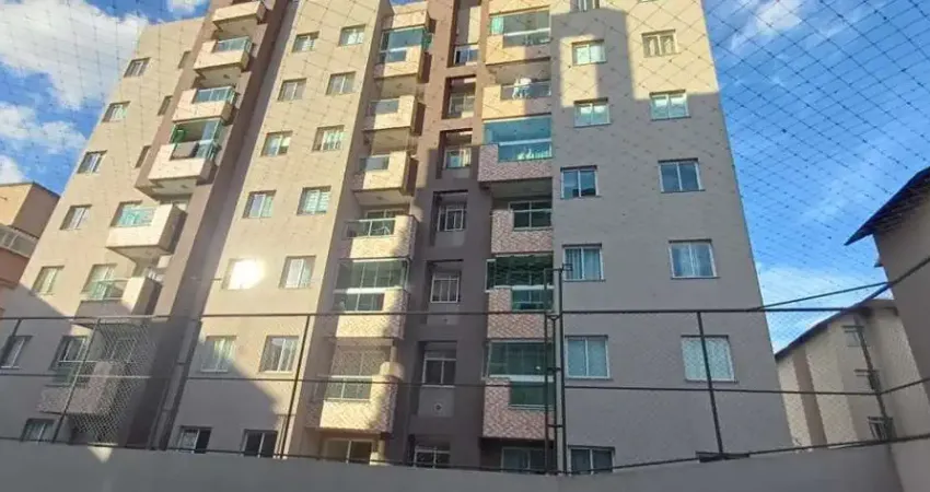 Apartamento 2 dormitórios com suíte e sacada, vaga garagem, elevador, sol da tarde - capão raso - curitiba/pr