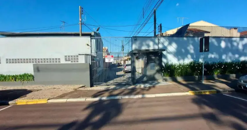 Sobrado com 4 quartos no boqueirão, com 110m² '75m² averbados' – em condomínio fechado, com localização privilegiada!