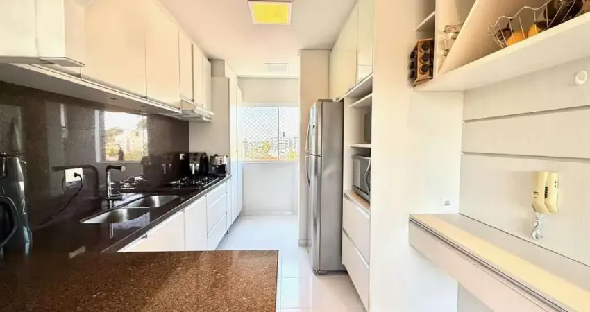 Cobertura no bacacheri com terraço amplo e 3 quartos, sendo 1 suíte