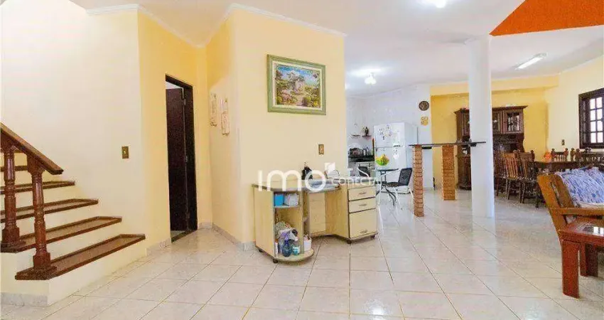 Belíssima Casa de Campo no Champs Prive em Campo Limpo Pta 399 m² A.C.  1025m² A.T. 3 Quartos , Piscina, Sauna, Pomar, Horta, financia, avalia permuta