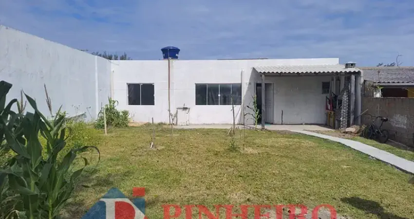 Oportunidade imperdível: casa com 2 dormitórios, localização privilegiada e apta a financiamento