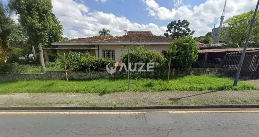 TERRENO EM EXCELENTE LOCALIZAÇÃO NO CORAÇÃO DOS MERCES / C CIVICO