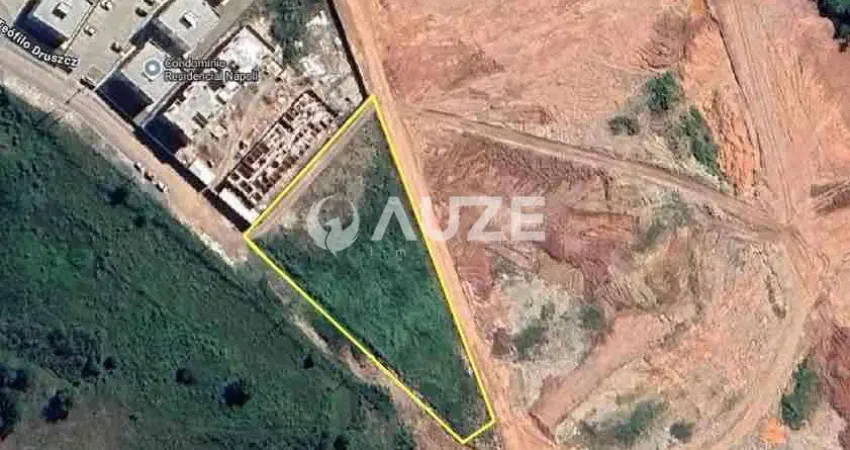 Terreno à venda com Área de 3.250,00 m²Thomaz Coelho, Araucária, PR