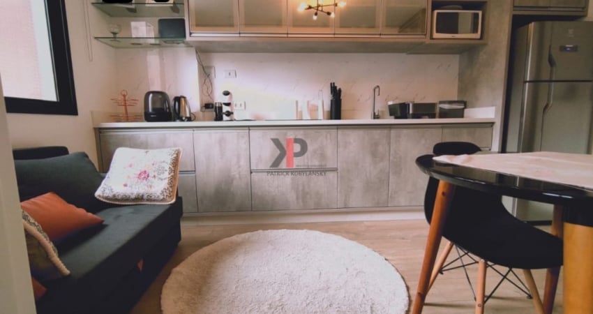 APTO COM 1 DORMITÓRIO MOBILIADO E COM VAGA DE GARAGEM! EXCELENTE LOCALIZAÇÃO!
