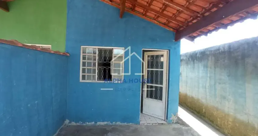 Ótima casa à venda com 02 dormitórios, 02 vagas de garagem em Moreira César, Pindamonhangaba/SP