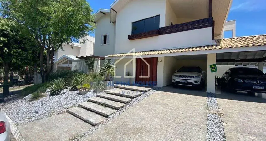 Lindo Sobrado para venda , com 300 metros quadrados com 3 quartos (2 suítes)no Condomínio Residenci