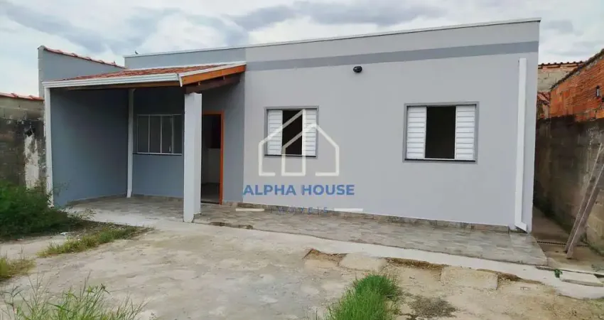 Casa à venda, Residencial Andrade, Pindamonhangaba, com terreno de 250m2 e três dormitórios.