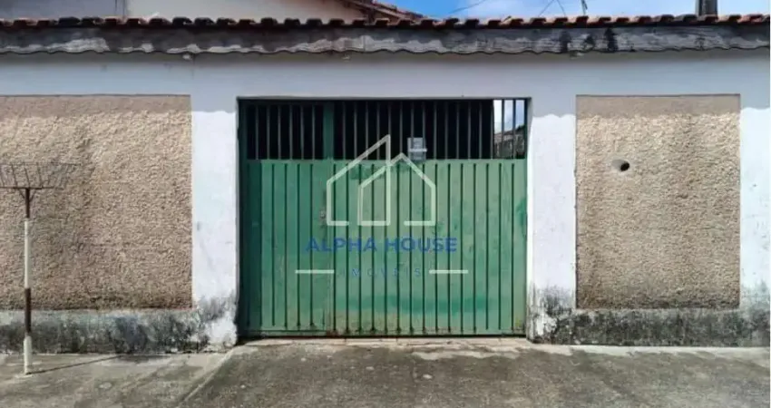 Casa à venda, 2 dormitórios - Castolira, Pindamonhangaba, SP