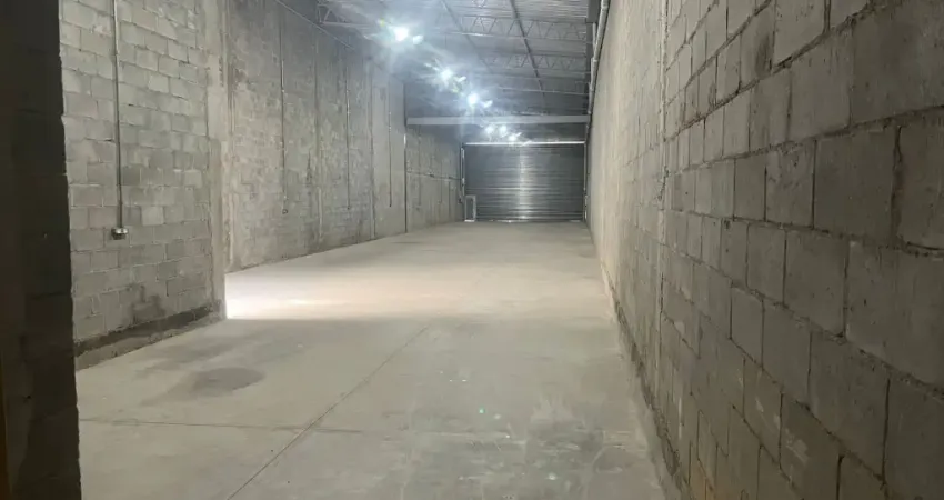 Excelente galpão industrial e comercial no bairro Jardim Ana Rosa em Taubaté