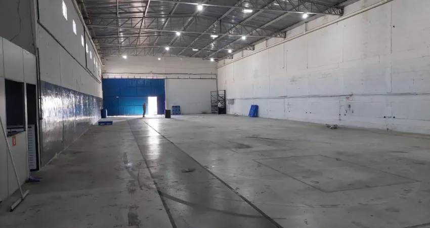 Barracão / Galpão / Depósito para alugar na Caminho dos Coqueiros, Loteamento Quinta das Frutas, Taubaté