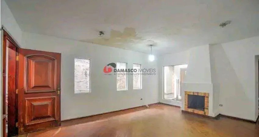 Sobrado à venda 3 Quartos, 1 Suite, 2 Vagas, 350M², Santa Maria, São Caetano do Sul - SP