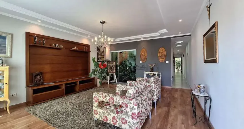 Casa com 3 quartos à venda na Rua Itápolis, Olímpico, São Caetano do Sul