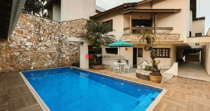 Casa com 4 quartos para alugar na Rua Jaguari, Campestre, Santo André