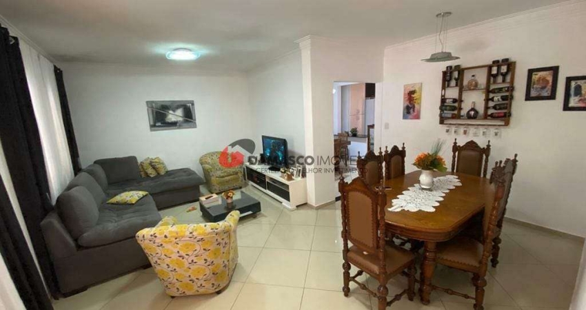 Casa à venda 2 Quartos, 1 Suite, 2 Vagas, 178M², Campestre, Santo André - SP
