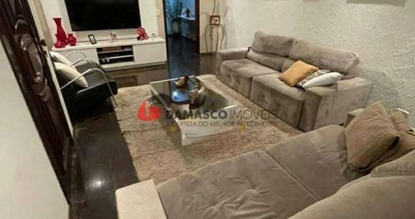 Sobrado à venda 3 Quartos, 1 Suite, 2 Vagas, 250M², Vila Alpina, São Paulo - SP