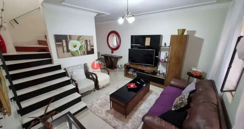 Sobrado à venda 3 Quartos, 1 Suite, 3 Vagas, 225M², Rudge Ramos, São Bernardo do Campo - SP